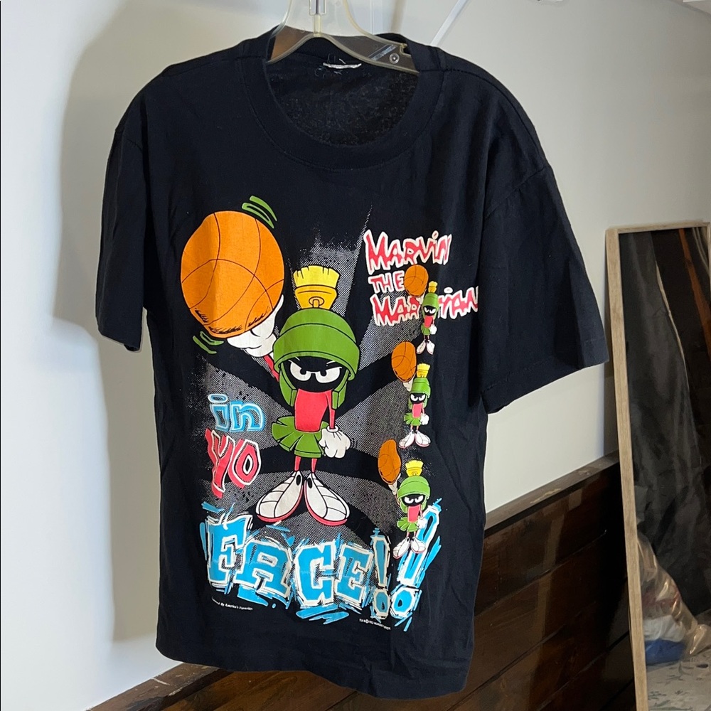 Vintage 1993 Single Stitch Warner Bros. Marvin the Martian Black Graphic Tee- M